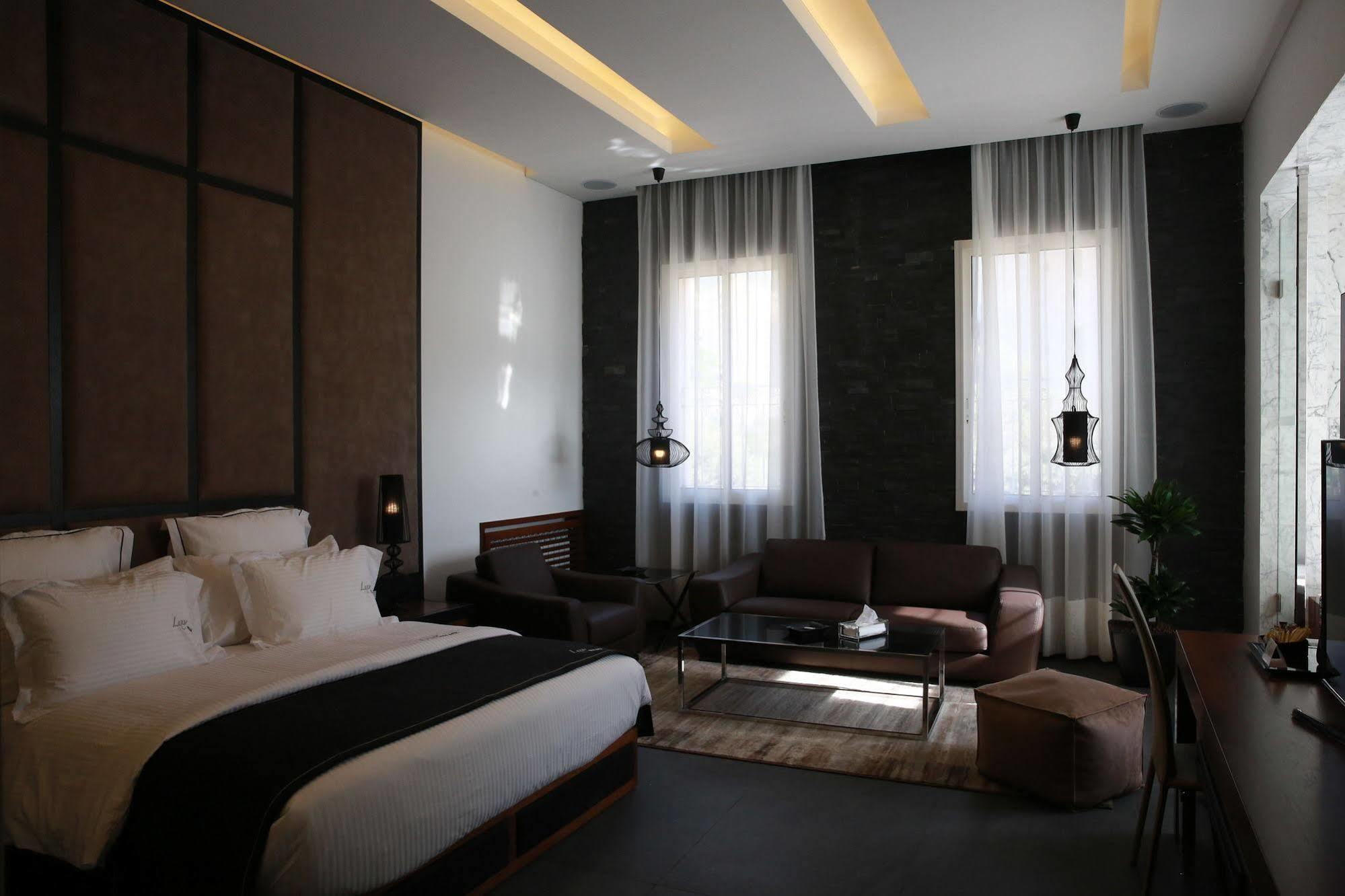 ג'ונייה Luxor Hotel מראה חיצוני תמונה